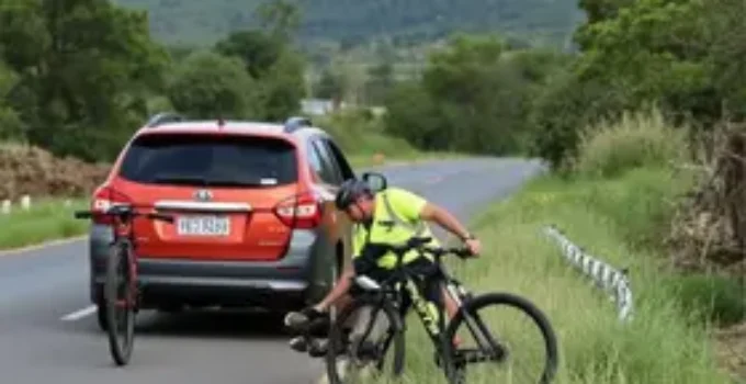 acidente ciclistas Araras
