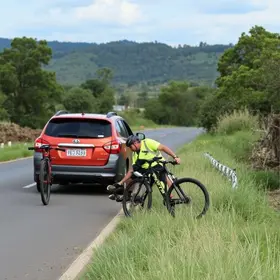 acidente ciclistas Araras